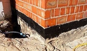 Waterdicht maken van ondergrondse muren